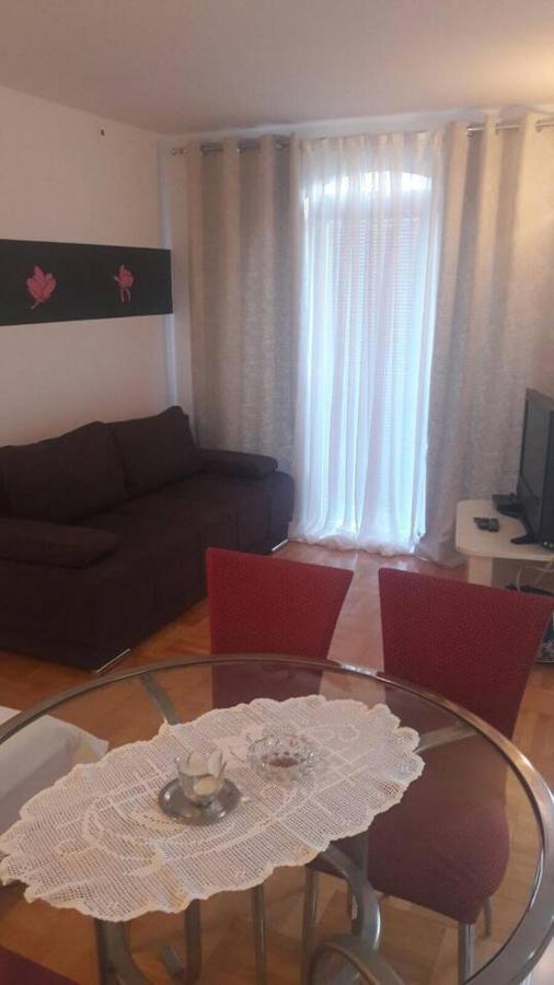 Apartment Jela Selce Luaran gambar